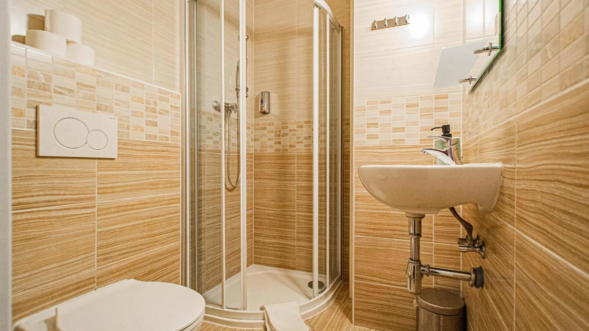 Old Town Rybna Apt By Ruterra Praga 0*,
