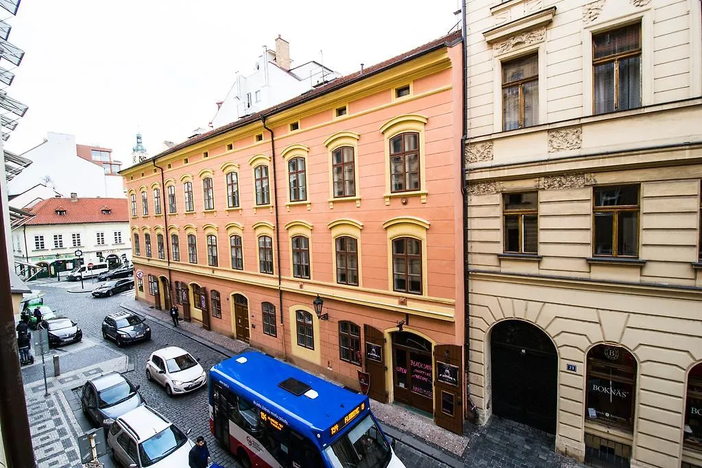 Old Town Rybna Apt By Ruterra Praga Apartamento